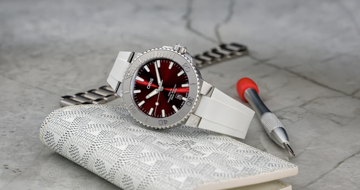FKM Rubber Strap for Oris Aquis Date Calibre 400 On Strap - Polar White - Image 2