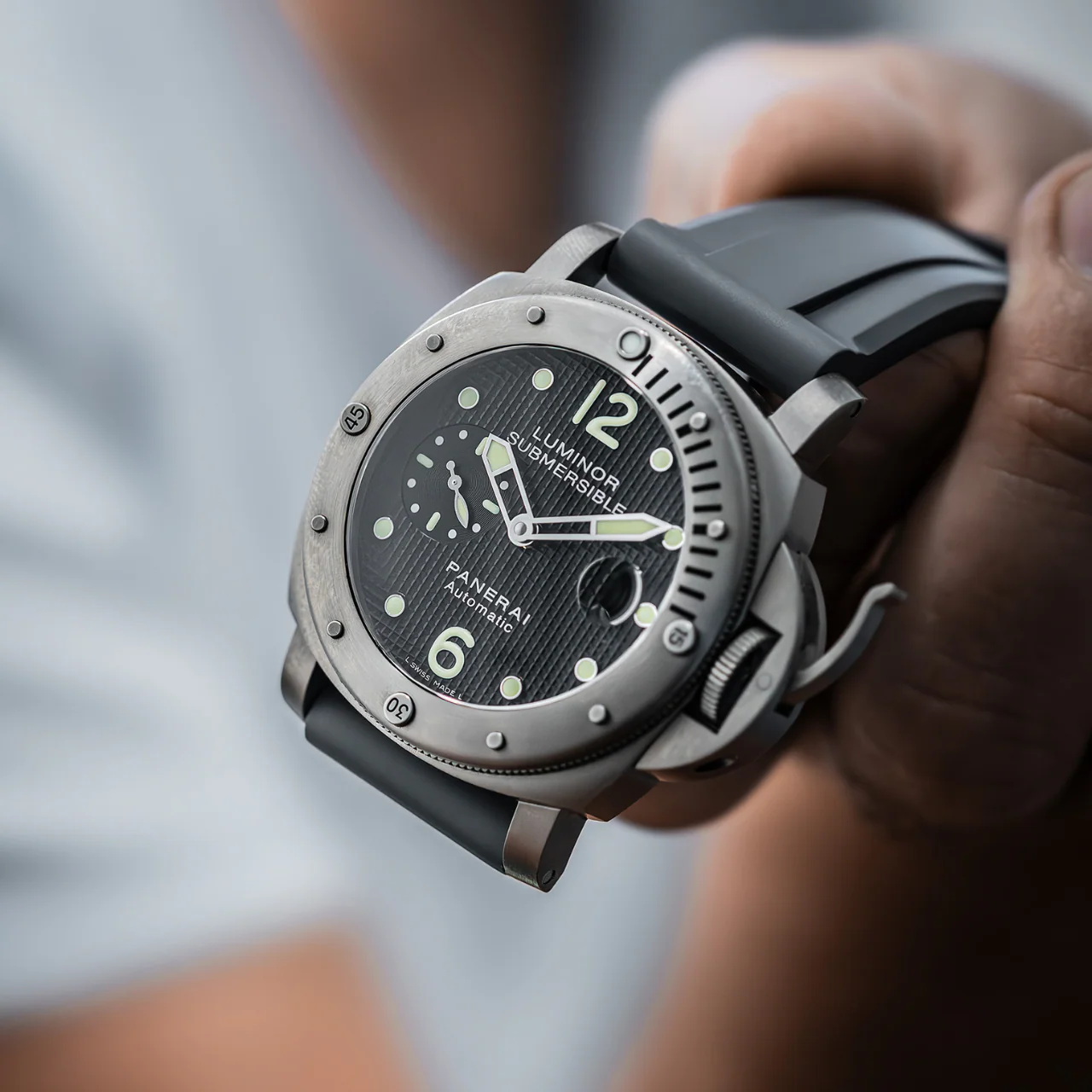 FKM Rubber Strap for Panerai Submersible - Carbon Grey - Image 2