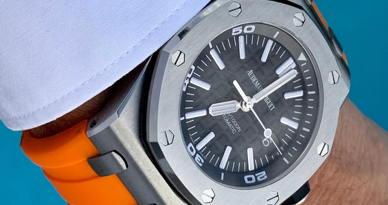 Rubber Strap for Audemars Piguet Diver - Tangerine Orange - Image 2