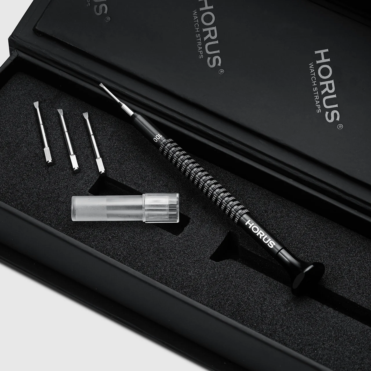 Screwdriver for Panerai Strap Installation - Image 2